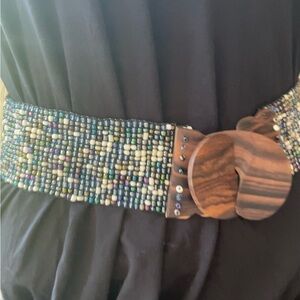 Beautiful Ocean Colors Tribal Beaded Stretch Wood Buckle Belt. Size 32”- 36”